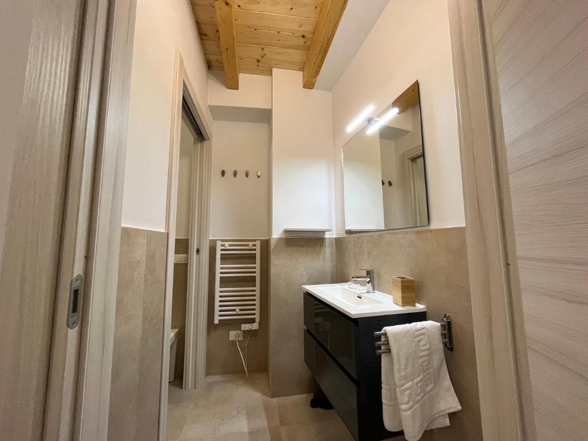 Anfite Apartments Santa Maria Desenzano del Garda Buitenkant foto